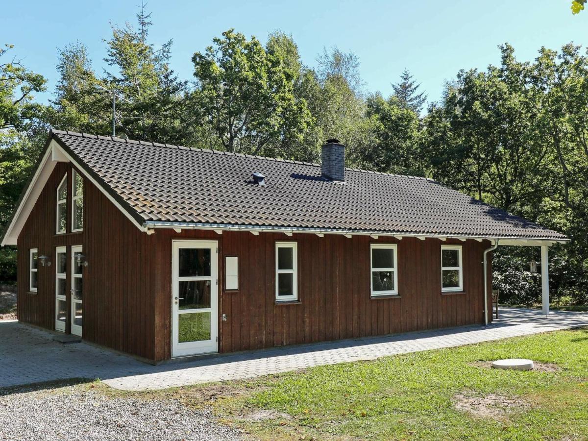 6 Person Holiday Home In Hadsund Одде Номер фото